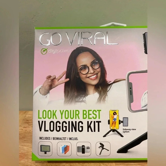 Go Viral Like Me Vlogging Kit. Brand new. BECOME TICK TOCK FAMOUS - Picture 2 of 2